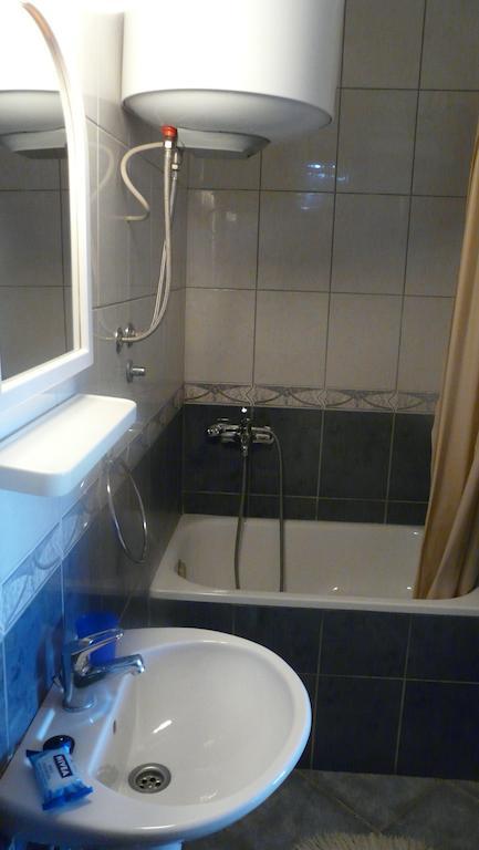 Guest House Zivkovic Светі-Стефан Екстер'єр фото