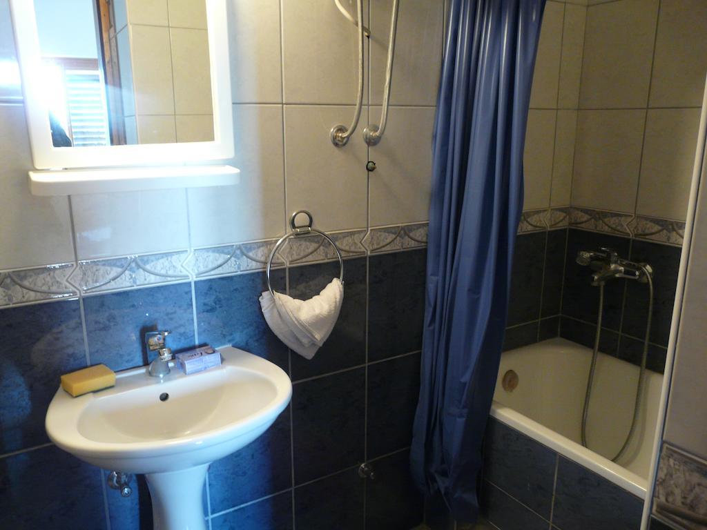 Guest House Zivkovic Светі-Стефан Екстер'єр фото